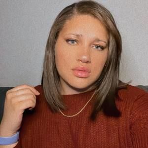 Meet your Posher, Capria